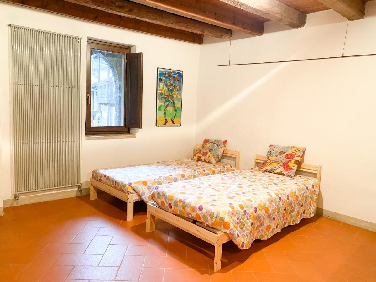 Casa Vacanze Di Arlecchino San Giovanni Bianco Kültér fotó