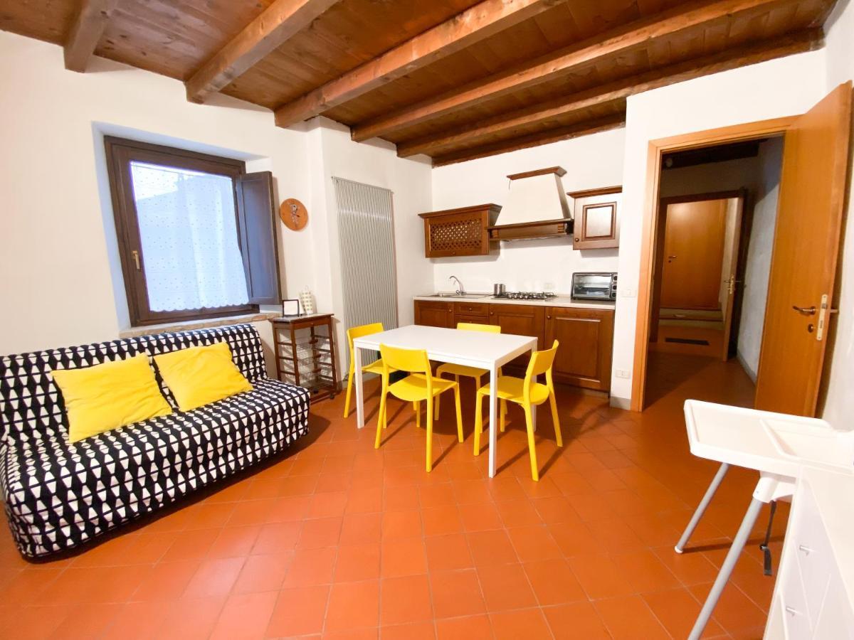 Casa Vacanze Di Arlecchino San Giovanni Bianco Kültér fotó